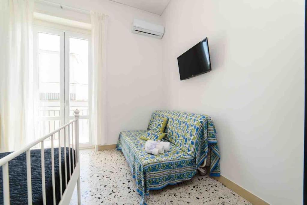 Casa Vivi Apartment Салерно Екстериор снимка